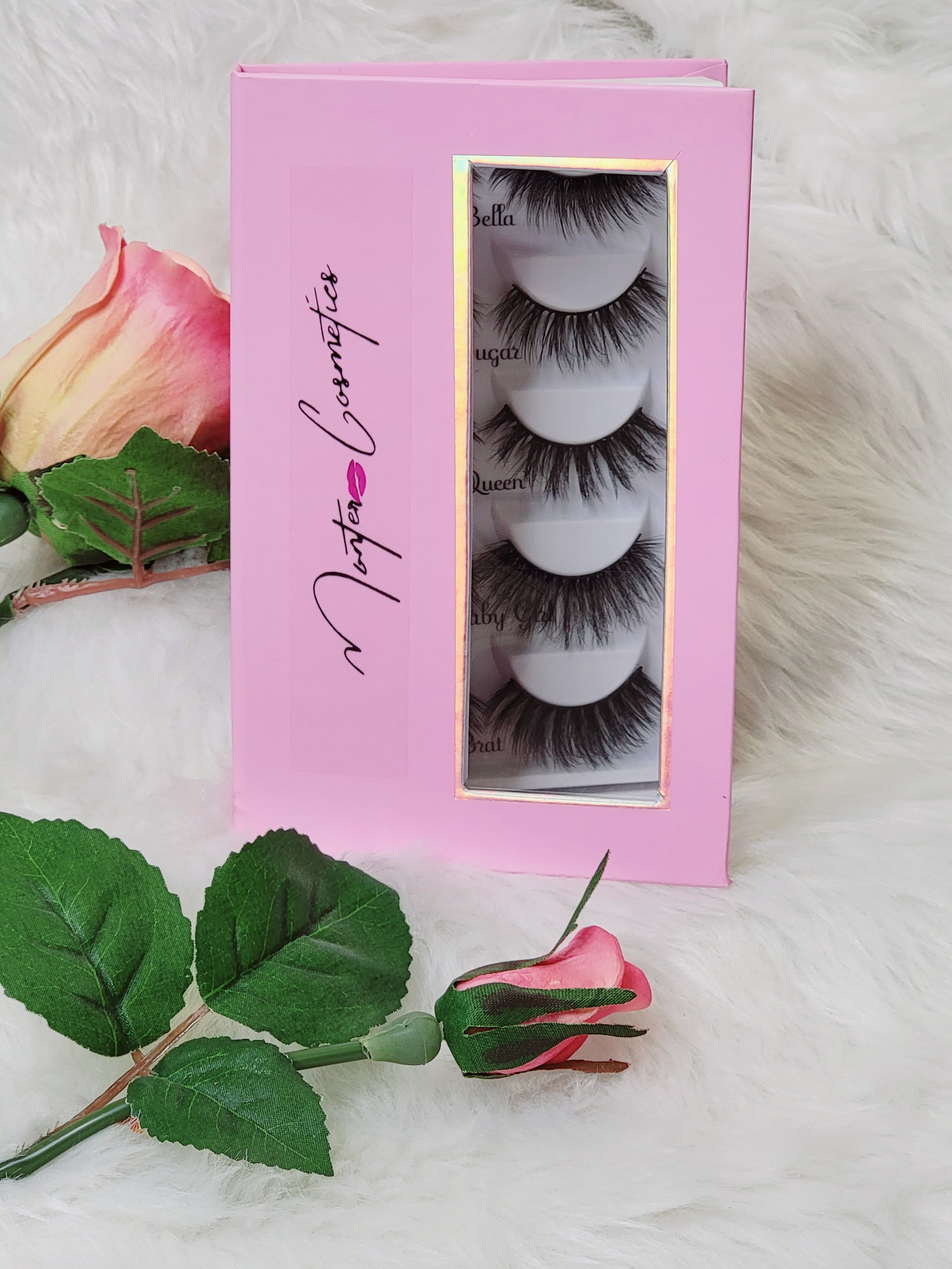 Diva Lash Book